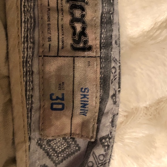 CCS Shorts - Picture 3 of 3